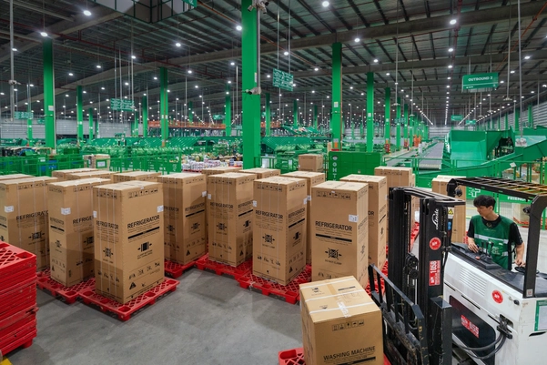 Kiểm tra tình trạng thiết bị trước và sau vận chuyển giúp xác định rõ hiện trạng hàng hóa và hạn chế tranh chấp phát sinh.